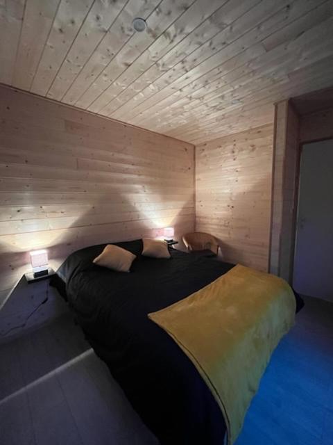 Chalet 1 Contemporain Dans Son Ecrin De Verdure Montauban Exterior photo